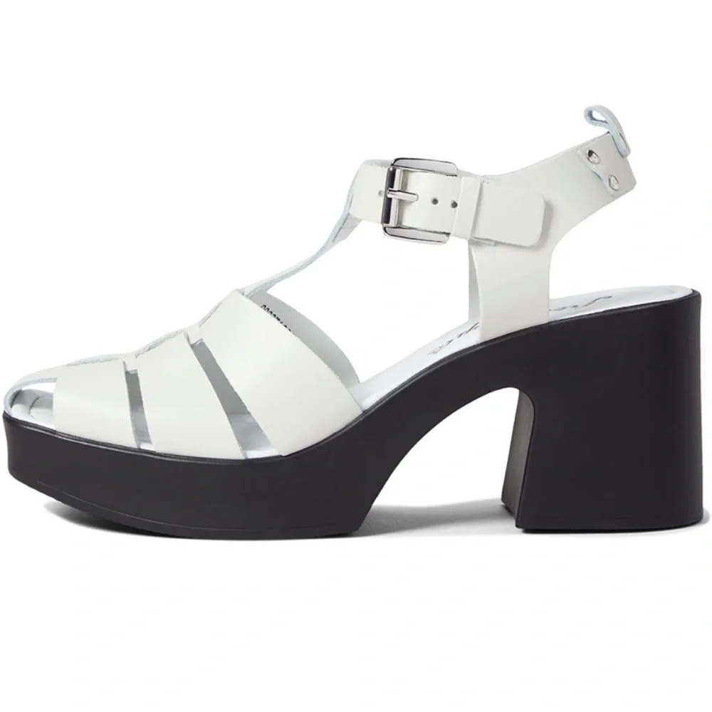 Free People NWOT pacific off white & black platform fisherman sandal